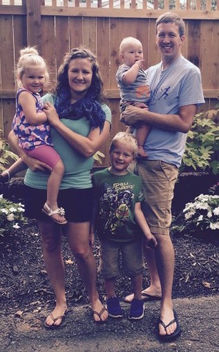 Matt and Jaclyn Barnett with their children Lily, Caleb, and Lincoln.