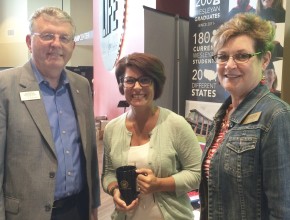 Heather Kinnan Semple Presented with Pastor of the Week mug by Dr. David and Helen Wright